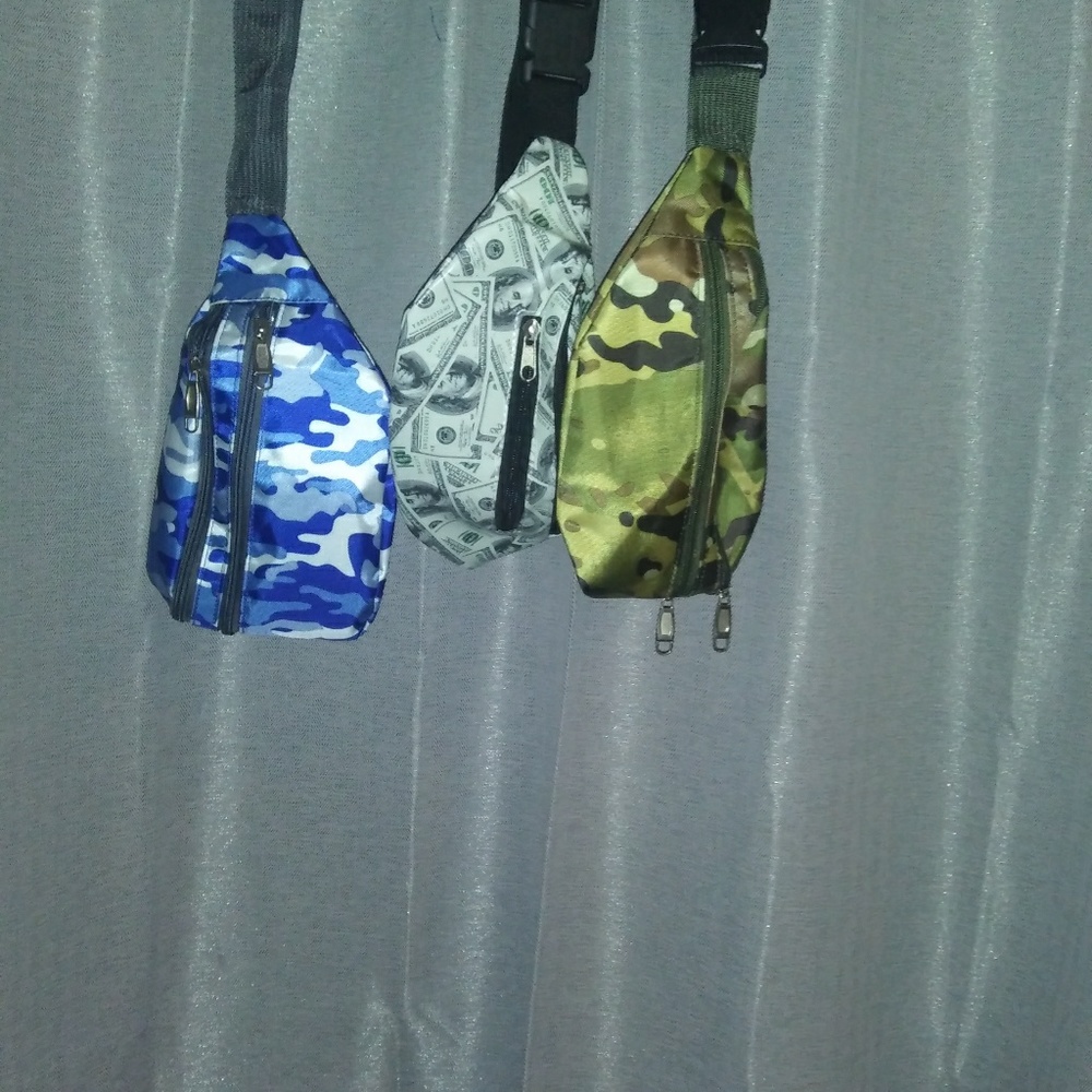 Fanny packs
